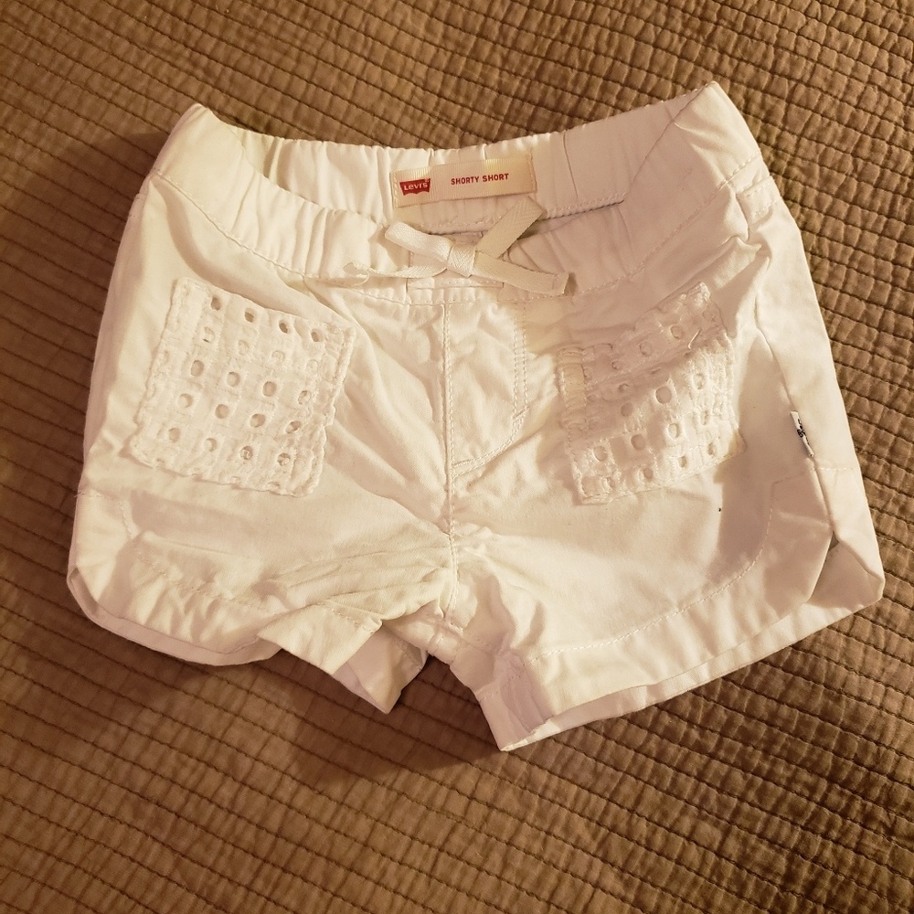 NWOT Levi's girls shorts 2T